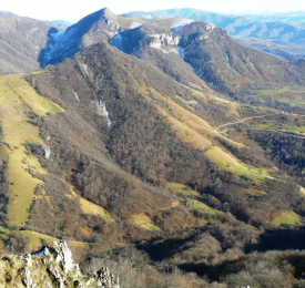 Тетевен - върховете Острич и Червен